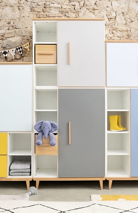 nado-armoire